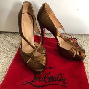 Stunning Christian Louboutin evening peep-toes!